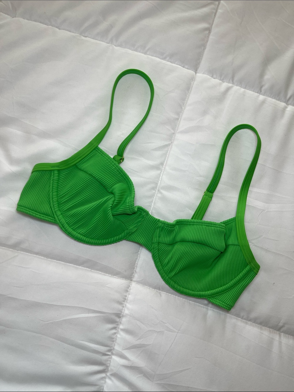 Kulani Kinis Bright Green Ribbed Underwire Bikini Top